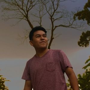 Meet your Posher, Carlos